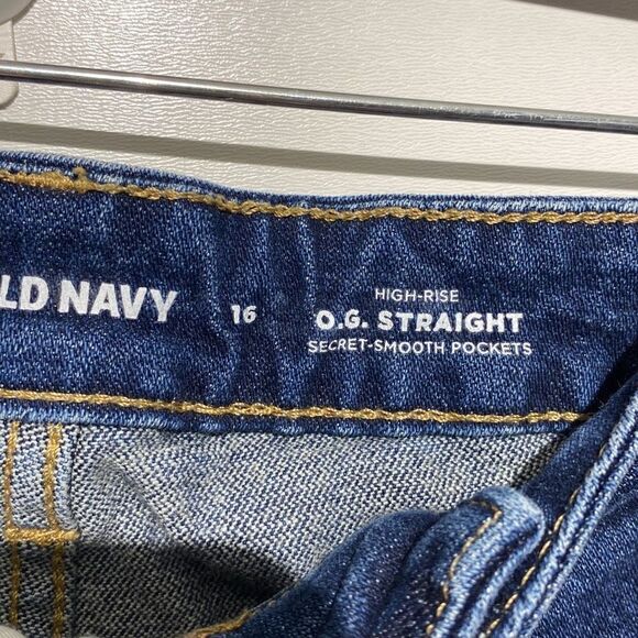 Old Navy Women's Distressed High Rise OG Straight Crop Midi Jeans Blue Size 16 - Picture 5 of 12